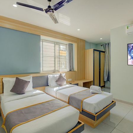 Hotel Park Lane Yelahanka Bengaluru Zewnętrze zdjęcie