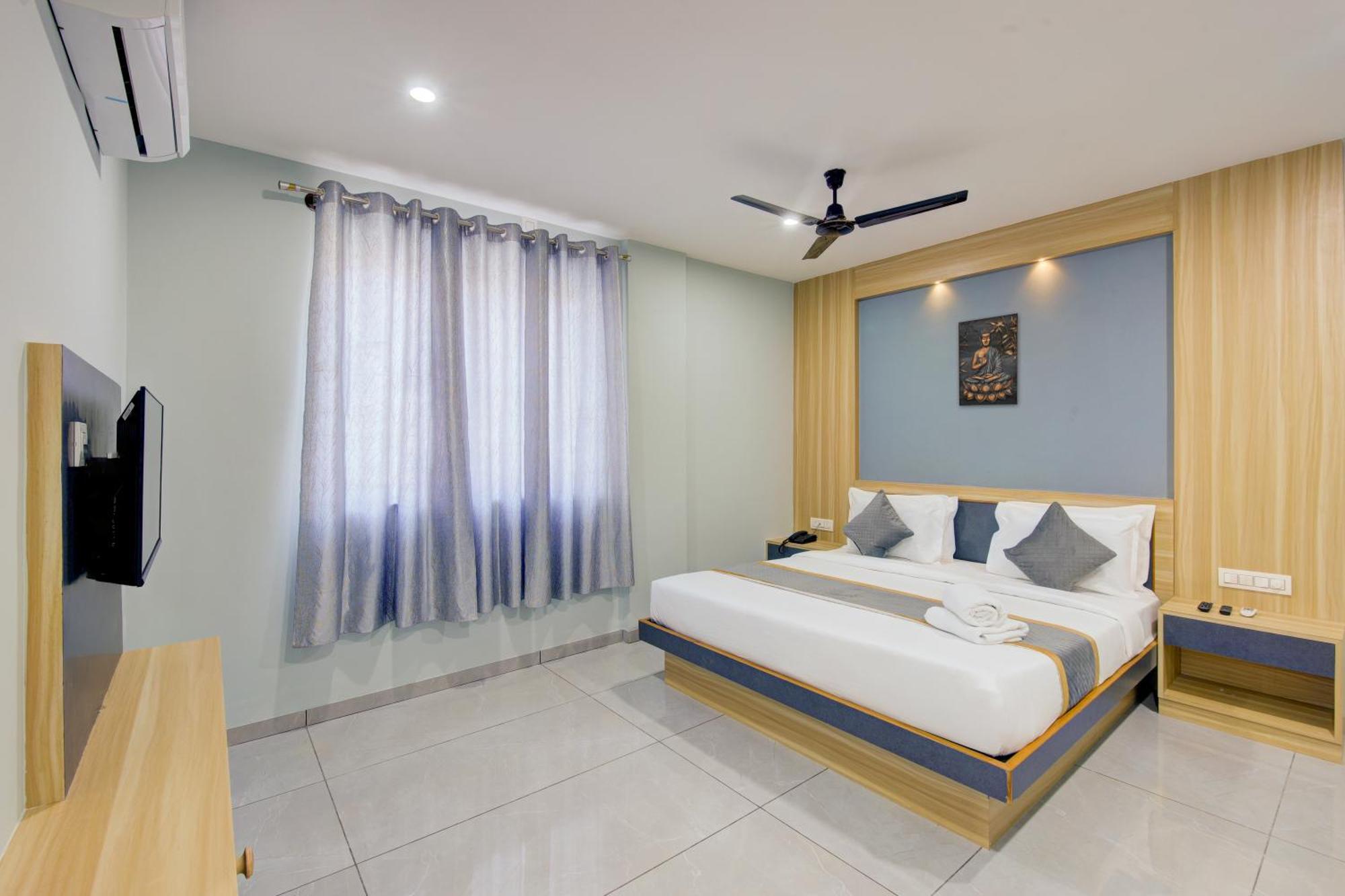 Hotel Park Lane Yelahanka Bengaluru Zewnętrze zdjęcie