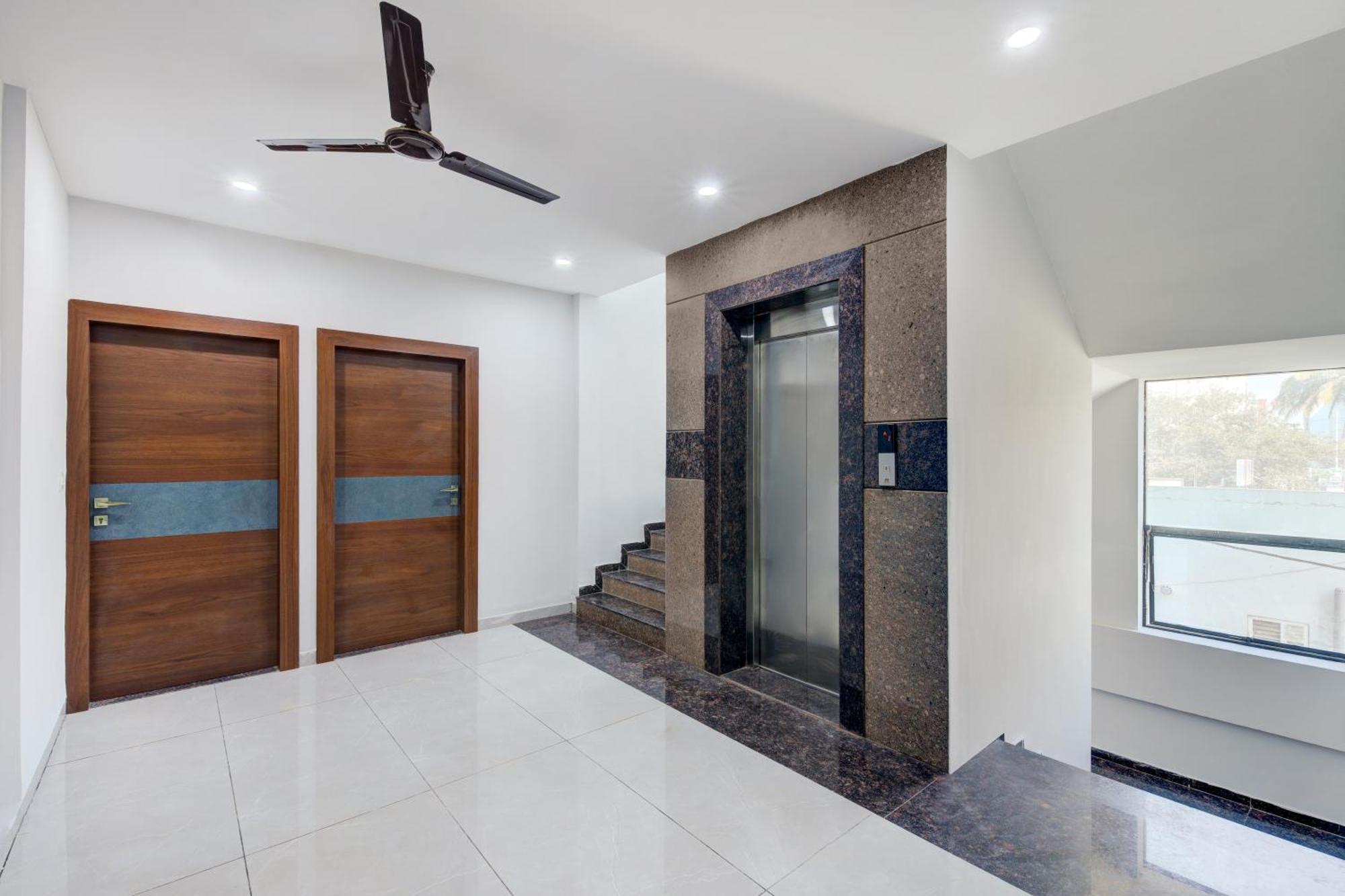 Hotel Park Lane Yelahanka Bengaluru Zewnętrze zdjęcie